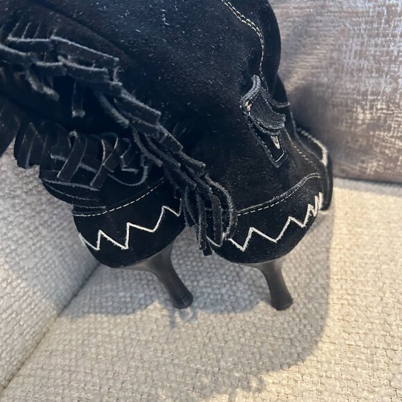 Naughty Monkey Suede Fringe  Boots – Size 6.5 – Black – Boho/Western Chic - Picture 4 of 5